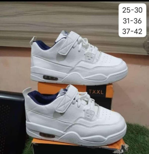 Unisex White Canvas Shoes (Sizes 19-42) - Classic & Versatile      MOQ 6 pairs